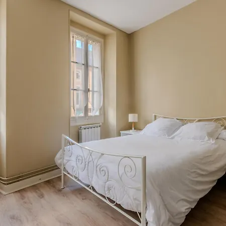 Un T3 à 2 Petits Pas Appartement *